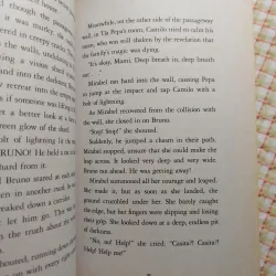 ENCANTO - THE JUNIOR NOVELIZATION - <Disney> 751830