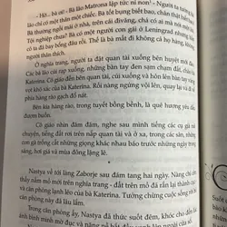 [TRUYỆN NGẮN] Bông hồng vàng & Bình minh mưa - K.G.Paustovsky 695913