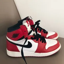 Giày thể thao Nike Air Jordan 1 Retro High OG Size 42 đen đỏ 701639