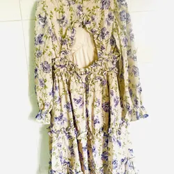 Đầm ngắn hoa nhí 594572