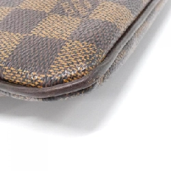 Túi xách vai Louis Vuitton Damier Pochette Plat Brooklyn N41100 608772