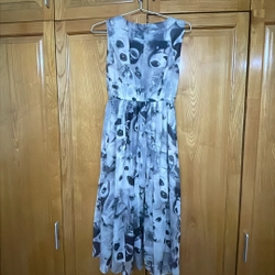 Áo đầm size S-M mặc vừa, vải xốp nhẹ, may 2 lớp 454024