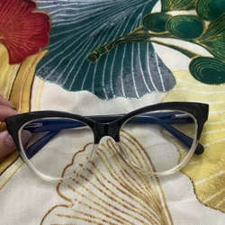 Kính cận nữ Wealthy Shades
