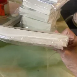 Cà phê đợi một người  1026329