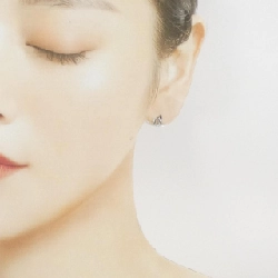 PT900 Bông tai kim cương hình móng ngựa - Hàng hiệu Chính hãng 864024