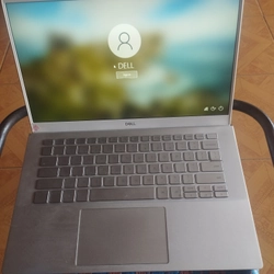 Dell mới 99.99% chia lại nửa giá 442819