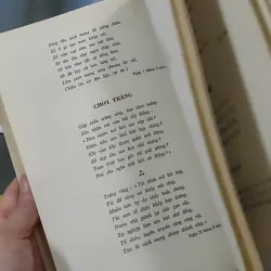 [MIỄN PHÍ BỌC SÁCH] [XƯA] Thơ Ca Hồ Chủ Tịch (1974) - Hồ Chí Minh 928601