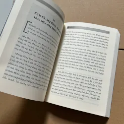 The book of Leadership dẫn dắt bản thân, đội nhóm và tổ chức vươn xa 1046355