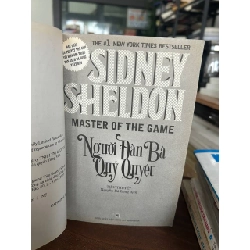 Người Đàn Bà Qủy Quyết (Master of the Game) - Sidney Sheldon 933757