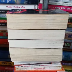 Chạng Vạng+Trăng Non+Nhật Thực+ Hừng Đông - Stephenie Meyer  976712