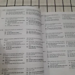 Bộ 2 giáo trình Ultimate TOEIC 2020 Simulated test & Score Booster.  695455