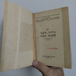 Về Văn Hoá Văn Nghệ 491900