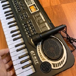 ĐÀN PIANO ĐIỆN TỬ KEY..BOARD KÈM MIC & SẠC CHO BÉ  🎹🎹
 22433