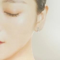 PT900 Khuyên tai kim cương 0.60CT - Hàng hiệu Chính hãng 864032