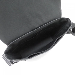 Túi xách vai Louis Vuitton Monogram Eclipse District PM M44000 612434