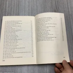 Chuyện cũ văn chương - vương trí nhàn. Có chữ ký tặng. 10b1 1026369