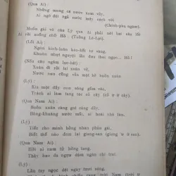 Sách xưa Nghệ thuật Sân Khấu Việt Nam_ Trần Văn Khải_ Tranh Tư Nghiêm 1971 797864