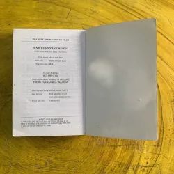 BÌNH LUẬN VĂN CHƯƠNG VĂN HỌC TRONG NHÀ TRƯỜNG 991385