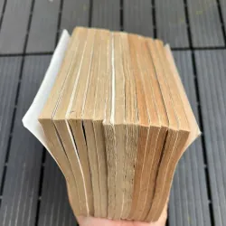 CẬU BÉ LẠ THƯỜNG 957346