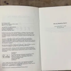 The Keeper of Hidden Books - Madeline Martin 752906