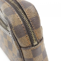 Túi xách Louis Vuitton Damier Pochett Biê Macau N61739 608393