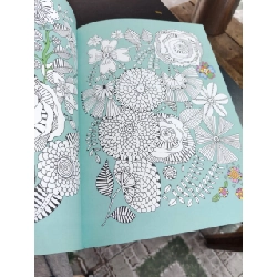 Sắc màu nghệ thuật: liệu pháp tô màu thổi bay stress 800128