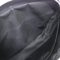 Túi đeo chéo ngoài trời Louis Vuitton Taiga Lama PM M30233 611787