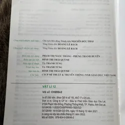 Vật lí 12 cơ bản  603201