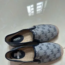 Dép nữ, giày sục 1029422