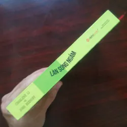 Làn Sóng Ngầm - Bìa Cứng - Charlene Li & Josh Bernoff [Sách Kinh Tế] 1002956