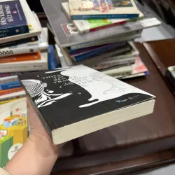 THIÊN TÀI BÊN TRÁI – KẺ ĐIÊN BÊN PHẢI | CAO MINH - K3 1012962