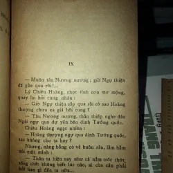 Chiếc ngai vàng - Lan Khai 1001161