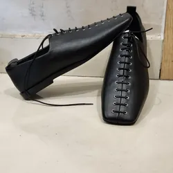 Giày da kiểu vintage cho nữ 679979