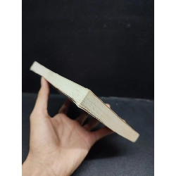 Dư vị trà chiều năm 2010 mới 80% bẩn ố nhẹ HCM2902 văn học 913397