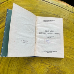 COMBO THƠ VĂN CHỌN LỌC NHÀ VĂN LỰC LƯỢNG VŨ TRANG HAI TẬP 537601
