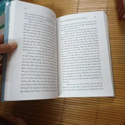 Nếu Một Đêm Đông Có Người Lữ Khách - Italo Calvino 726539