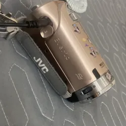 📷 Pass Handycam JVC GZ-E117 