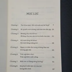 Cách Nuôi Dạy Một Đứa Trẻ  Có Trái Tim Ấm Áp
- Nobuyoshi Hirai 363535