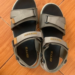 Sandal nam hiệu Bitis 519848