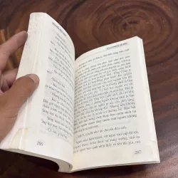 II Truyện Vừa Và Ngắn: Luật Đời - Nguyễn Bắc Sơn - 2004 1000910