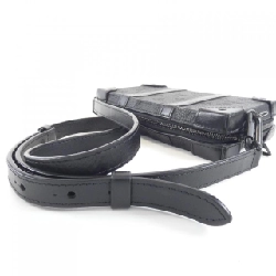 Ví đeo chéo Louis Vuitton Monogram Soft Trunk Wallet M80224 - Hàng hiệu Chính hãng 768649