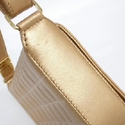 Túi xách vai Chanel Choco Bar Line 17370 - Hàng hiệu Authentic 803201