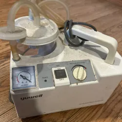 Máy tạo khí oxy Yuwell YU-650A thiết kế đơn giản, dễ sử dụng 703674