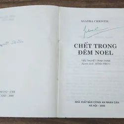 Tiểu thuyết trinh thám của nữ nhà văn Agatha Christie: CHẾT TRONG ĐÊM NOEL (311 trang) 717884