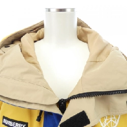 Áo khoác BURBERRY - Hàng hiệu Authentic 898632