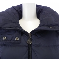 Áo khoác lông vũ MONCLER 643921