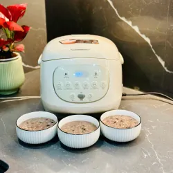 Nồi cơm điện UNIE URC815 745697