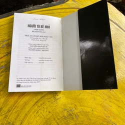 NGƯỜI TÙ BÉ NHỎ 476444
