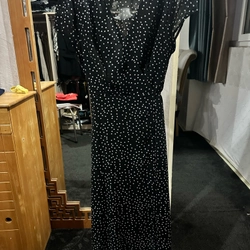 Drap dress (váy đắp) size M còn mới