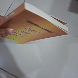 Đạo sẫc màu máu 1002660